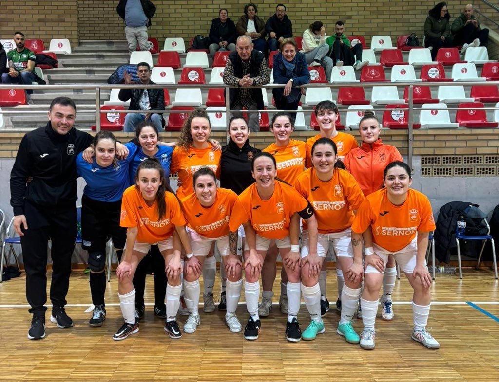 Empate en casa del líder